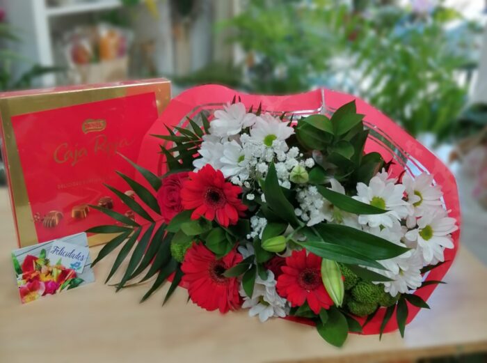 Elegante arreglo floral para celebrar el Día de la Madre en Málaga